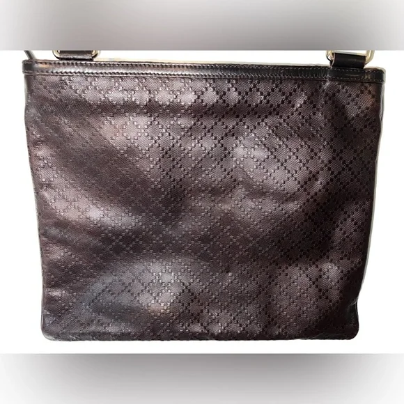 💎 SOLD - GUCCI Diamonte Embossed Leather Slim Zip Closure Crossbody Authentic! - Picture 11 of 16